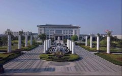 太阳城官网人的一天