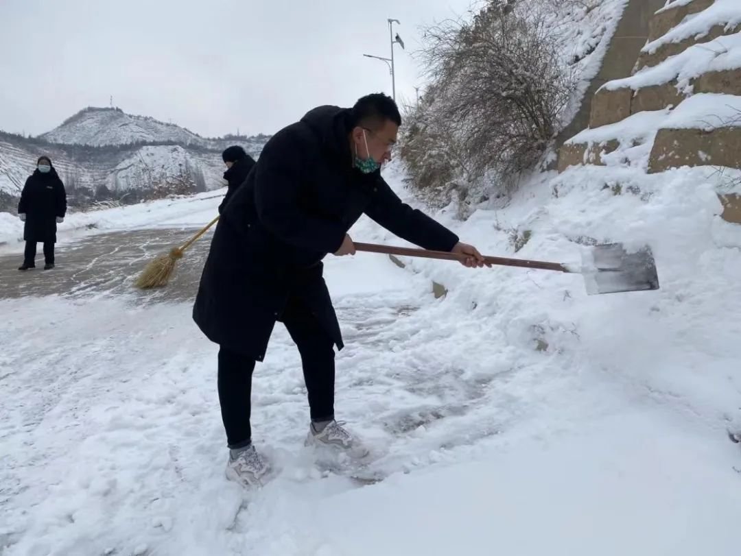 新春佳节的温暖守护 | 太阳城官网以行动誊写责任，，，，，，，拾金不昧照亮人心